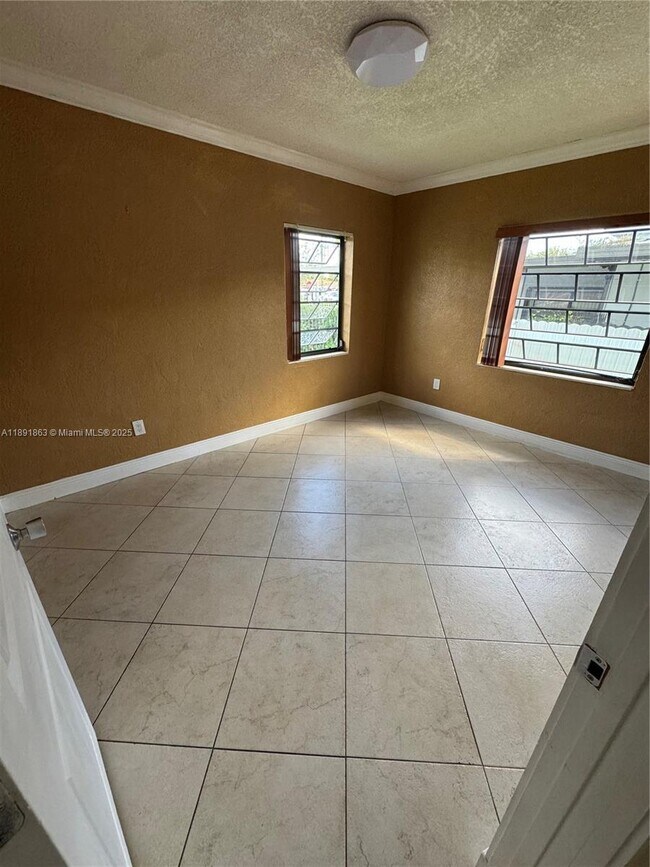 Photo - 110 W 44th St Unit 110