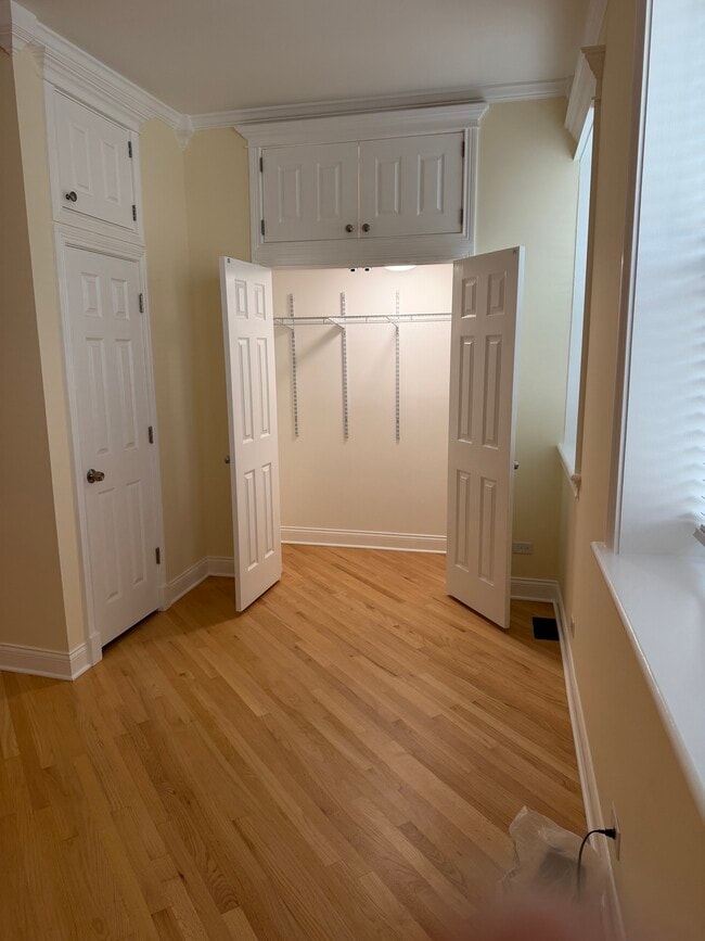 Photo - 2656 W Superior St Unit 2nd floor