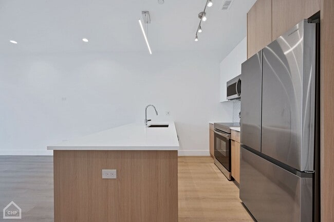Photo - 3322 N Halsted St Unit 3F