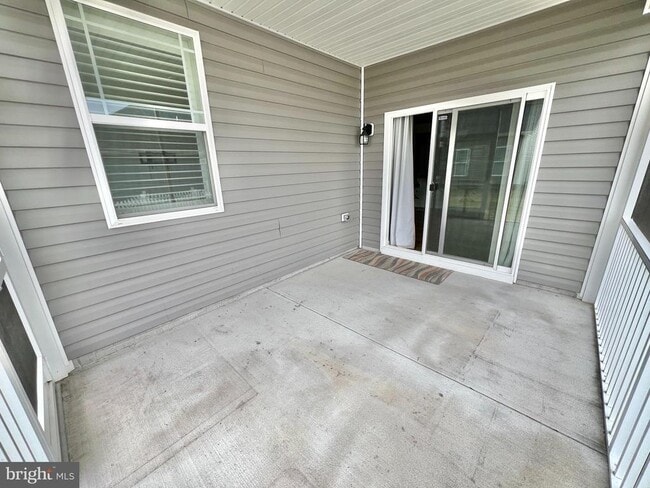 Photo - 29847 Sandstone Dr