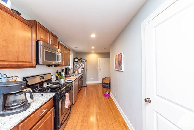 Photo - 848 N Wood St Condo Unit 3