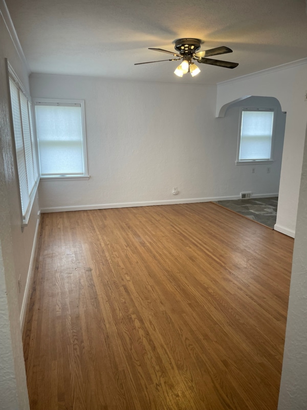 Photo - 2109 4th Ave N