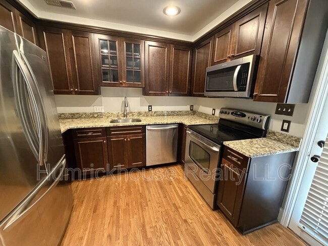 Photo - 1215 Pinecrest Ave Unidad 7