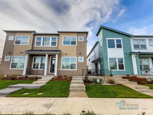 Photo - Bright 2-Bedroom, 2.5-Bathroom Home in Hillsboro