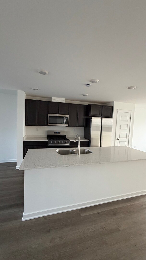 Photo - 2637 Santa Fe Drive