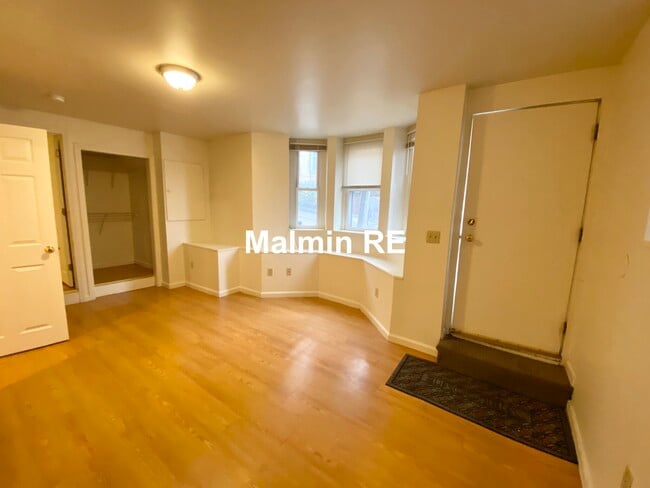 Photo - 2 Shepherd Ave Unit 3