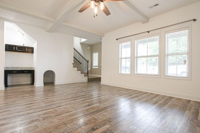 Photo - Pet Friendly Four Bedroom!