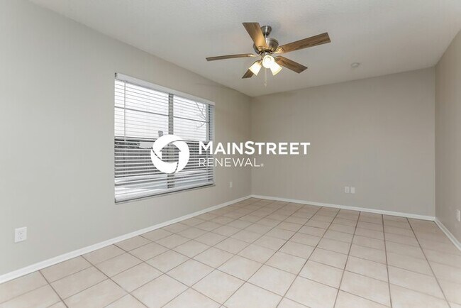 Photo - 3 Bedroom Pet-Friendly Home in CASSELBERRY, FL with Main Street Renewal