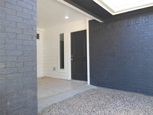 Photo - 1547 Greenfield Rd