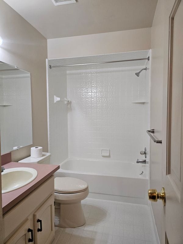 Photo - 29936 Utica Rd