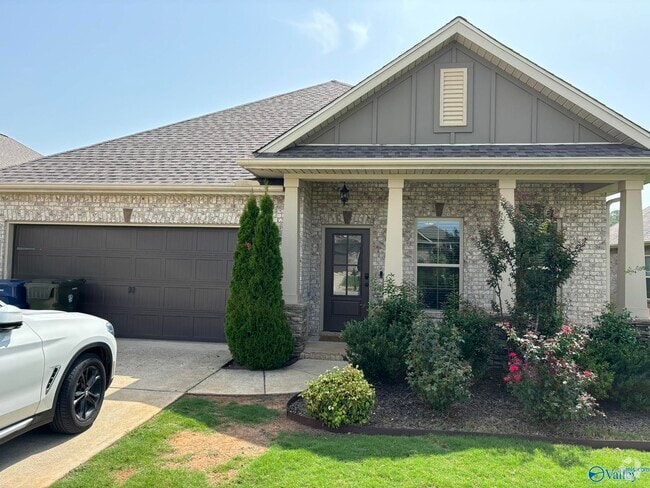 Building Photo - 127 Princewater Dr Rental
