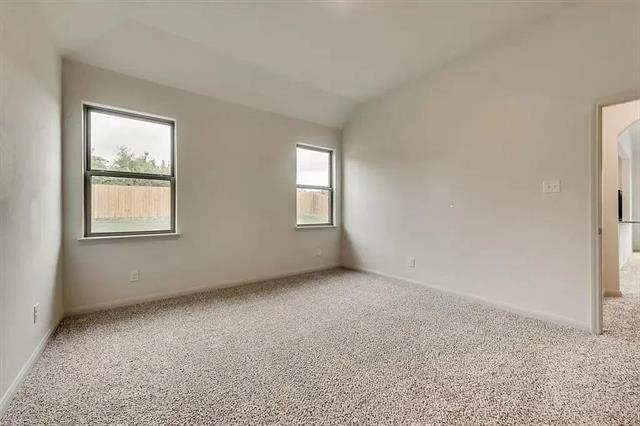 Photo - 816 Mallorie Ln
