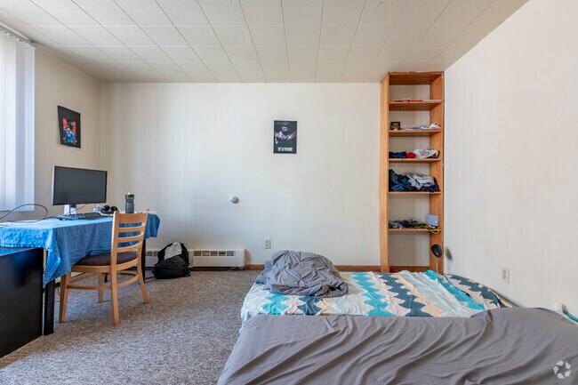 2BR, 1BA - 480SF - Bedroom