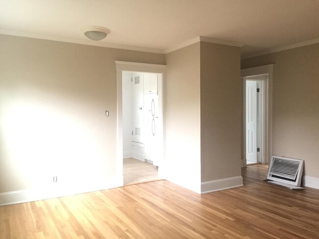 Photo - 3825 Sawtelle Blvd Unit 1