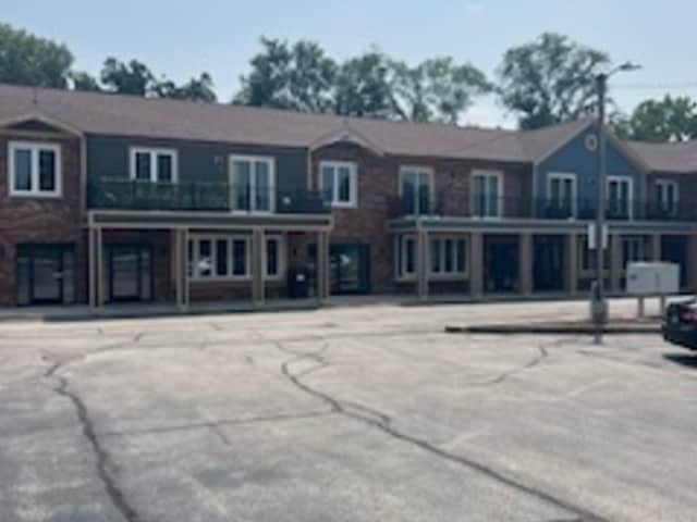 Photo - 850 N State St Unit 208