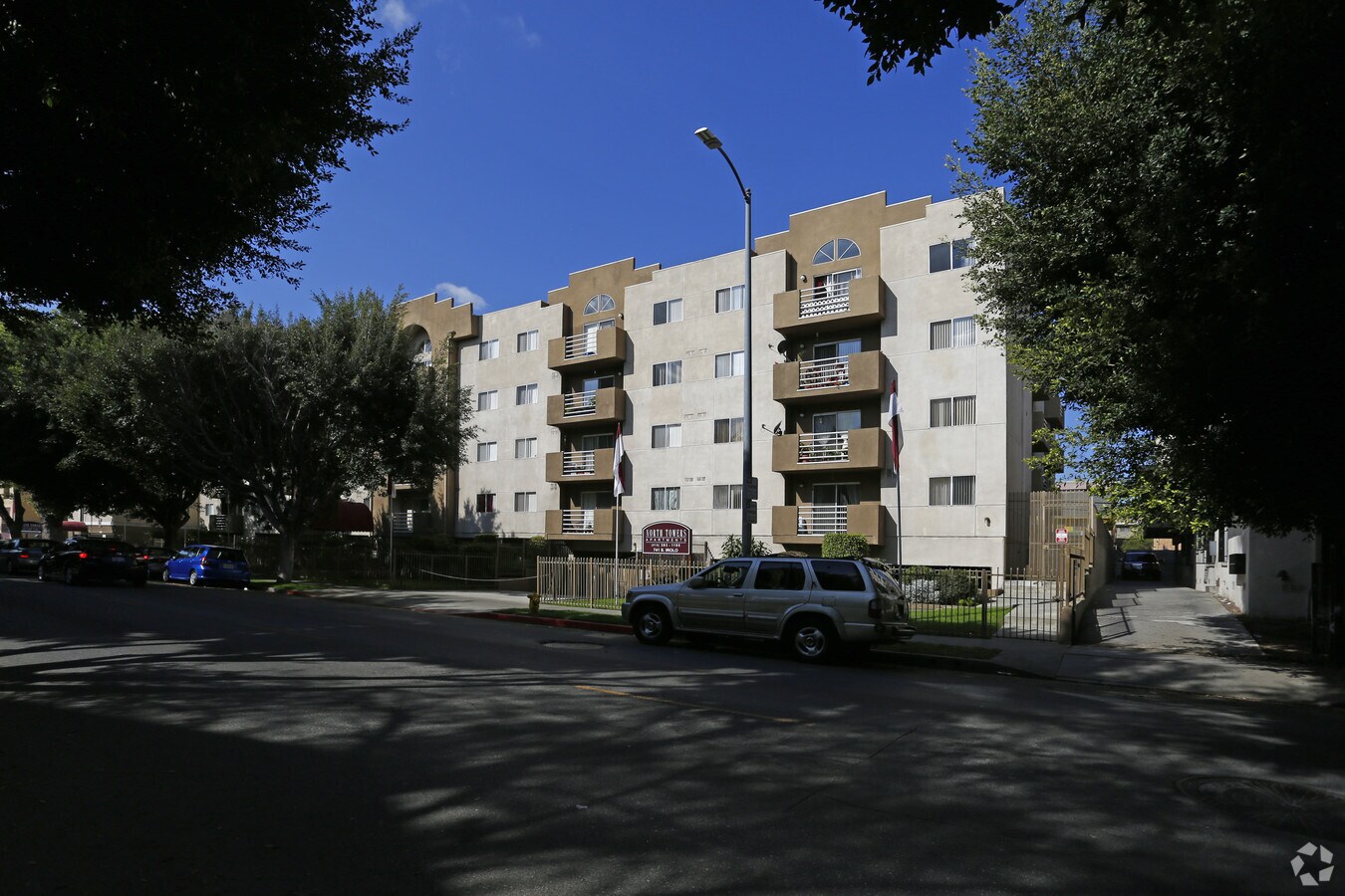 Photo - North Towers Apartments