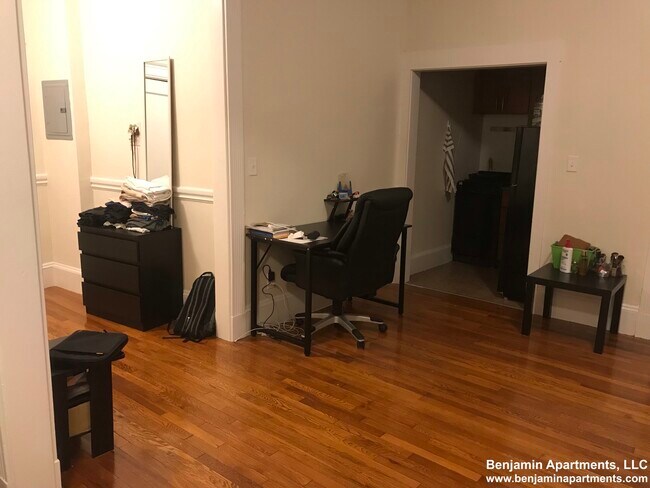 Photo - 1334 Commonwealth Ave Unidad 28