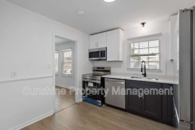 Photo - 906 37th St