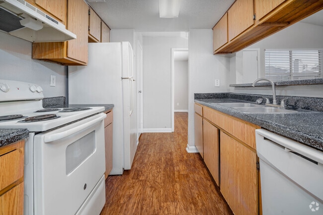 2 habitaciones, 2 baños, 966 pies cuadrados, cocina