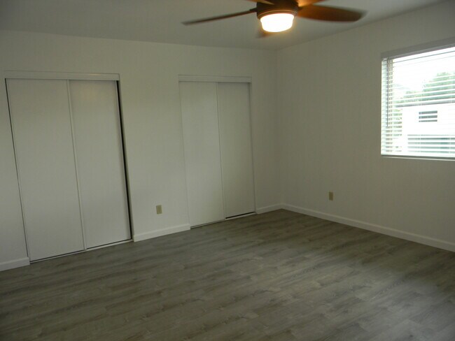 Photo - 748 E Joan De Arc Ave Unit Villages