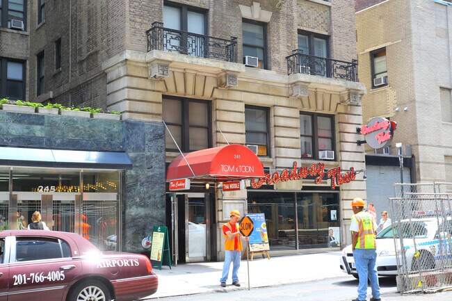 Photo - 245 West 51st Street