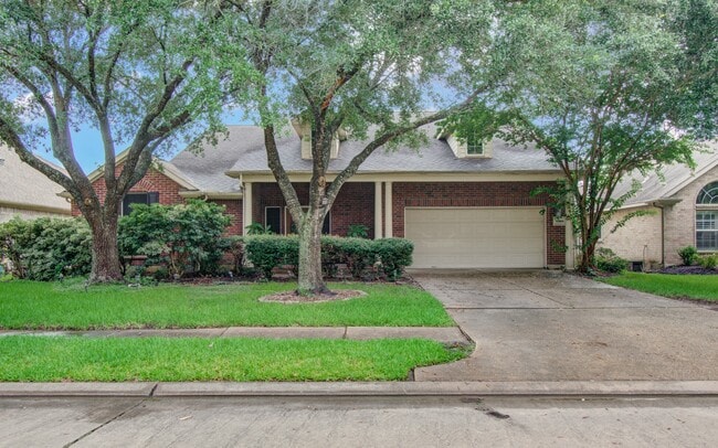 Photo - 17611 Emerald Garden Ln