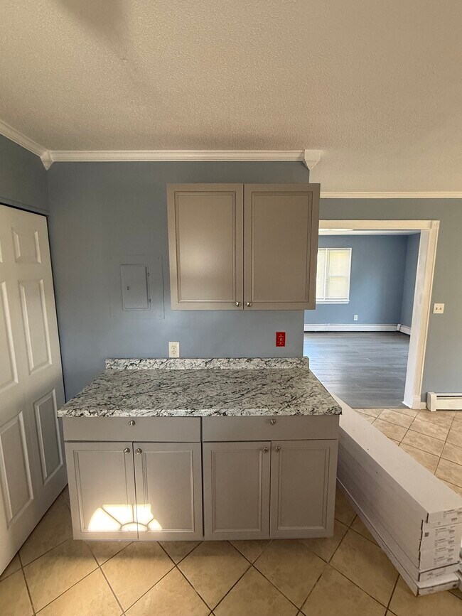 Photo - 8 Miles Ave Unidad 8 Miles Ave