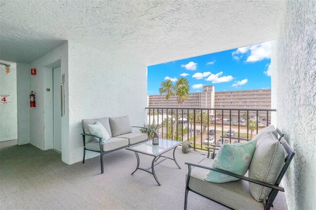 Photo - 1848 Shore Dr S Unit 402