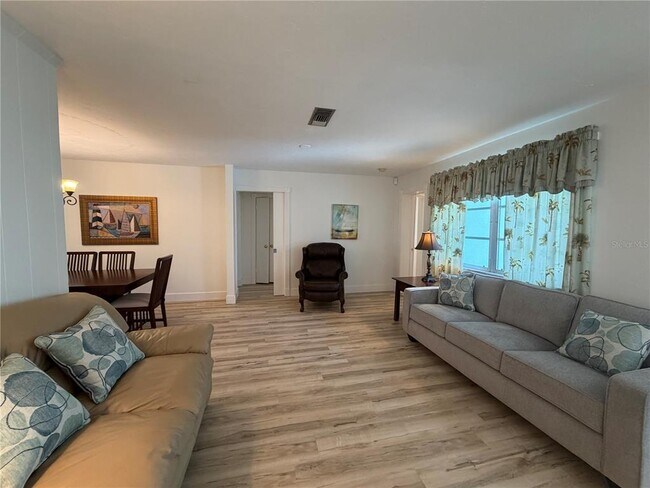 Photo - 732 Santa Margerita Ln