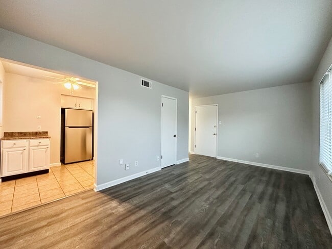 Photo - 7500 Morganford Rd