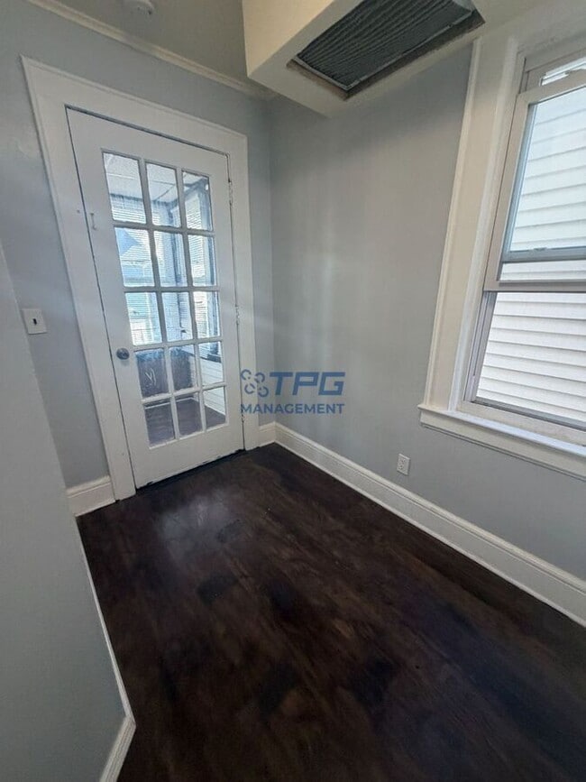 Photo - 134 Dewey St Unit 2