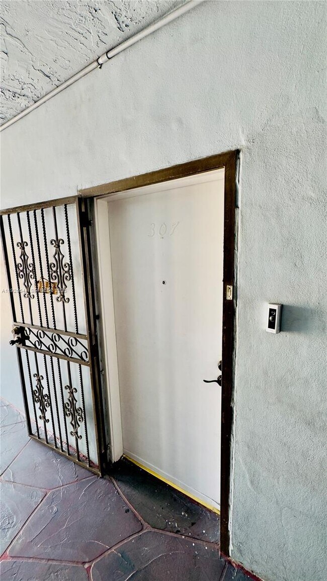 Photo - 6070 W 19th Ave Unit 307