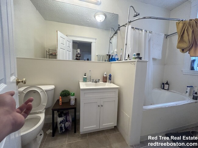 Photo - 520 Cambridge St Unidad 8A