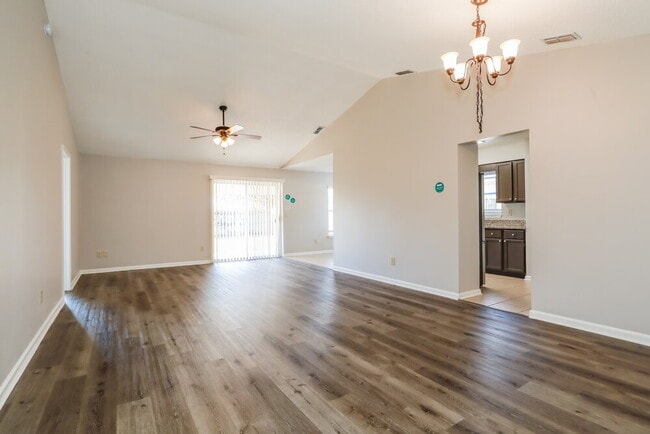 Photo - 3257 Fox Squirrel Dr