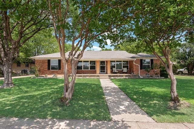 Building Photo - 9506 Mercer Dr
