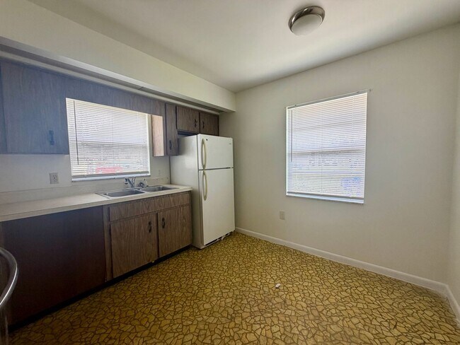 275 25th St SW Unit 275 25TH ST SW STE A
