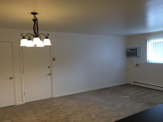 Photo - DREW LN. -100