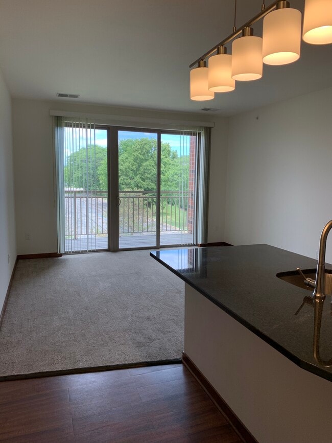 Photo - Lilly Preserve