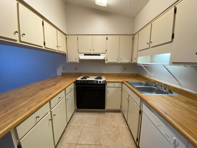 Photo - 2362 Hartsfield Way House