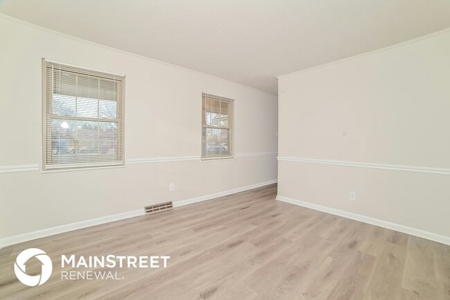 Photo - 210 Bobwhite Cir