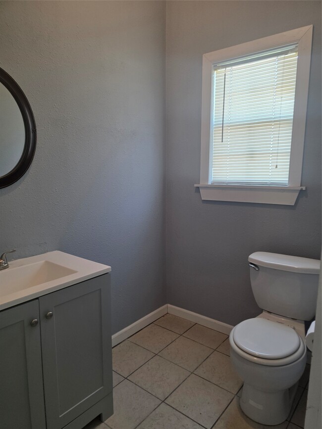 Photo - 1614 Market St Unit 4