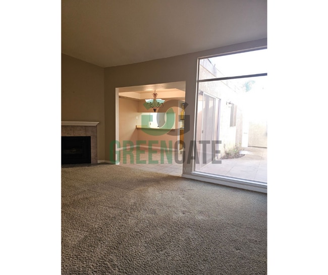 Photo - 3557 Claremont Ave