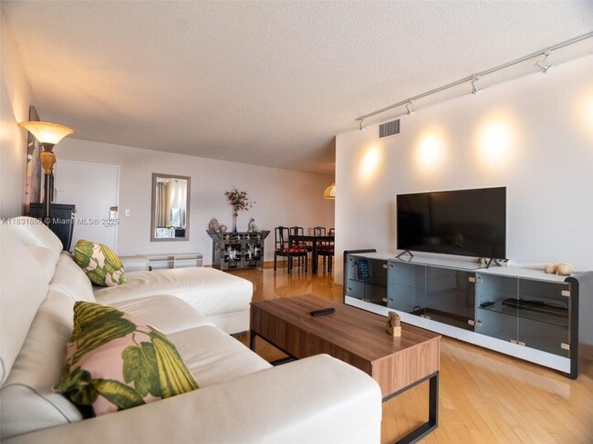 Photo - 137 Golden Isles Dr Unit 709