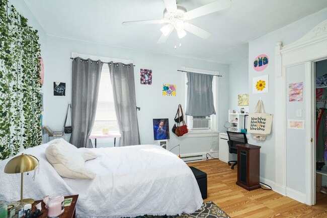Photo - 2213 N Camac St Unit B