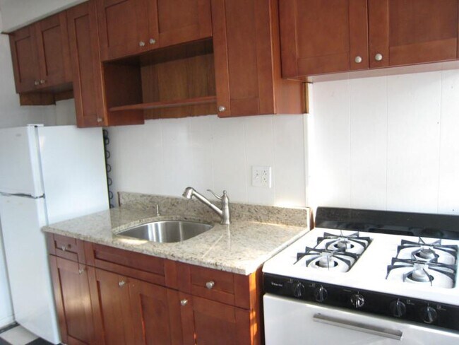 Photo - 1999 Commonwealth Ave Unit 12