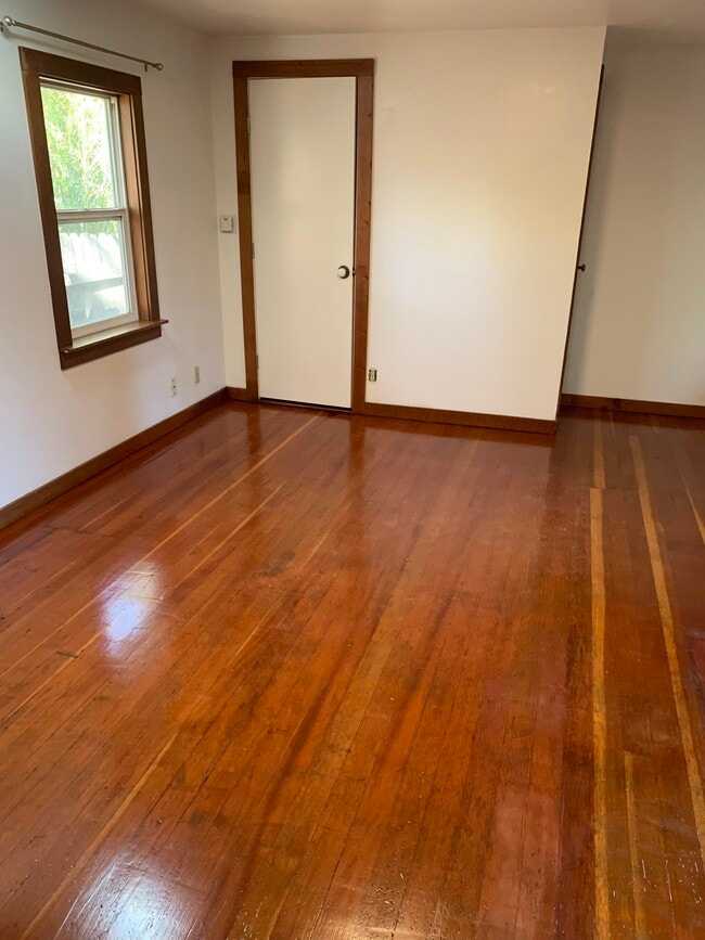 Photo - 18300 Clayton Ave Unit Clayton