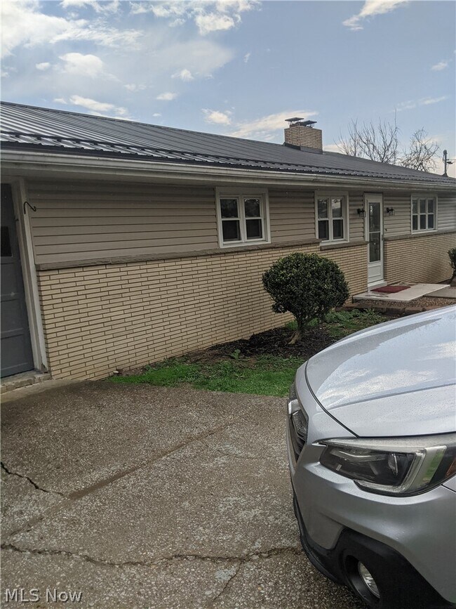 Photo - 51392 Breezy Hill Rd