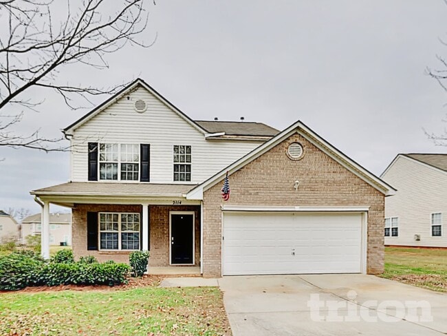 Photo - 2114 Lexington Ave