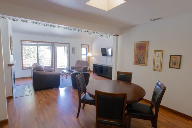 Photo - Cabin View Davis