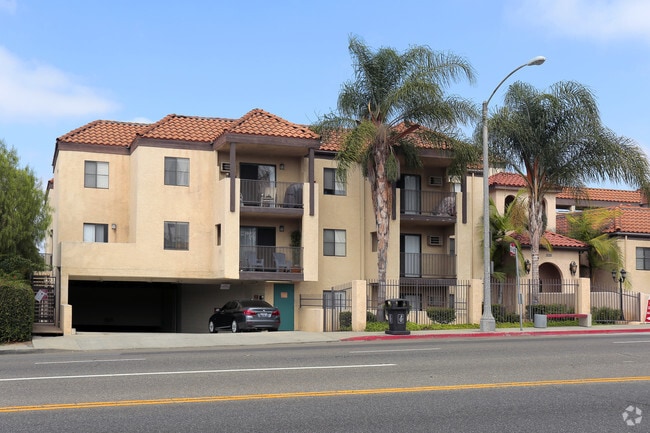 Photo - Ocean Elements at Villa del Sol Apartments